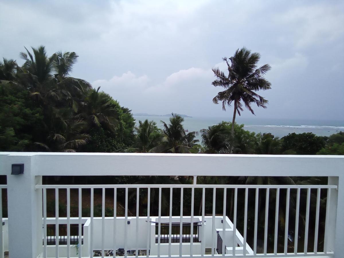 Bed and Breakfast The Moose Weligama Exteriér fotografie